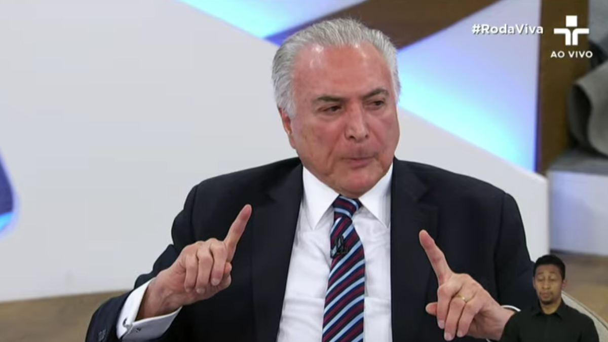 Temer confirma convite para disputar presidência pelo PSDB: 'Gentileza do Perillo'