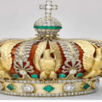 coroa da imperatriz Eugênia foi encontrada quebrada nas proximidades do Museu do Louvre. (Foto: divulgação)