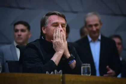 Embaixada fica a 15 minutos de carro da casa onde o presidente estava em prisão domiciliar (Foto Jucimar de Sousa/Mais Goiás)