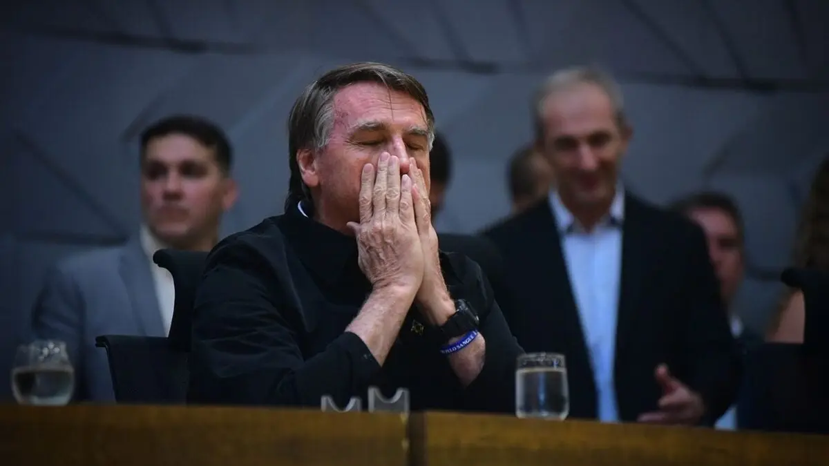 Embaixada fica a 15 minutos de carro da casa onde o presidente estava em prisão domiciliar (Foto Jucimar de Sousa/Mais Goiás)