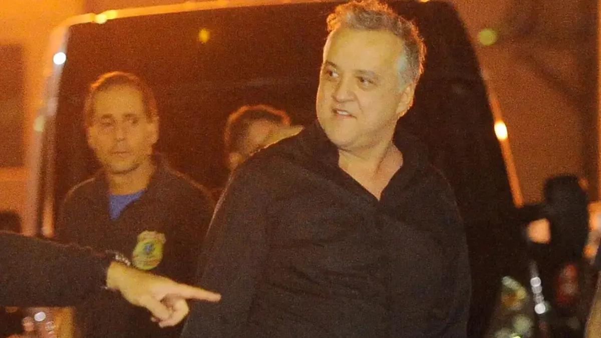 Desembargador revoga prisão de Cachoeira por dívida de pensão