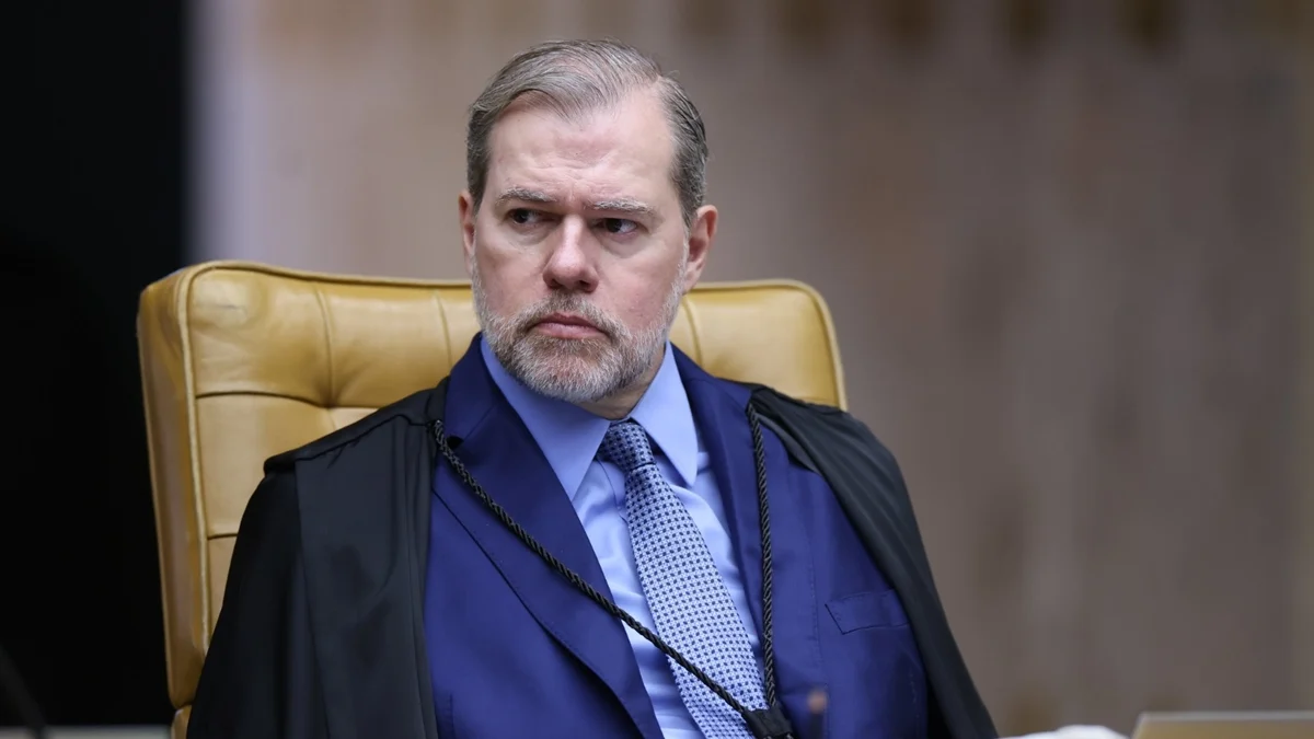 Empresas de irmãos e primo de Toffoli tiveram como sócio fundo ligado a suspeitas no caso Master