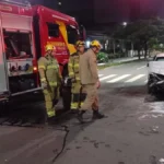 Acidente entre dois carros de luxo no setor Bueno, em Goiânia, deixa duas pessoas feridas