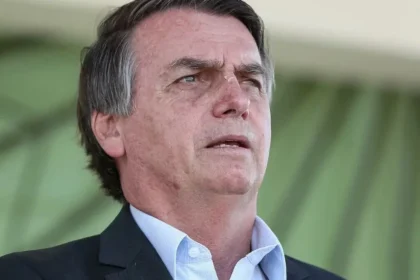 Prisão domiciliar: defesa de Bolsonaro pede que ele não volte para a Superintendência da PF