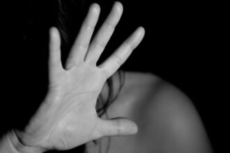 Projeto garante notificação à mulheres sobre soltura e fuga de agressor em Goiás