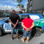 Dupla foi presa em flagrante - (Foto: divulgação/PM)